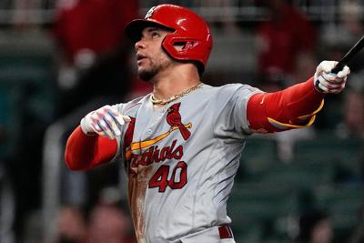 Red Sox acquire All-Star first baseman Willson Contreras from Cardinals for three young righties