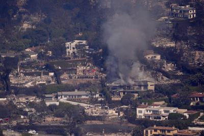 George Stroumboulopoulos opens doors to friends as L.A. rallies amid fires