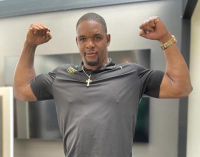 Former Jamaican Olympian Ricardo (Big 12) Brown headlines Victoria boxing card