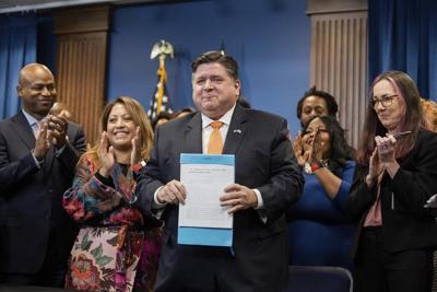 Illinois enacts safeguard for abortion patients, providers