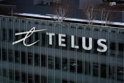 Telus revises 2023 guidance, citing technology sector cost-cutting