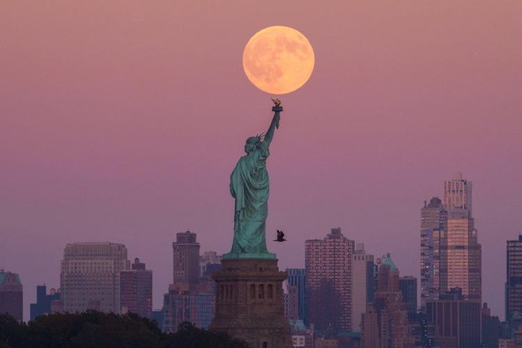 Photos of October's supermoon: A stunning start to a trio of celestial events
