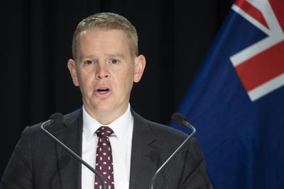 New Zealand leader says he favors nation becoming a republic