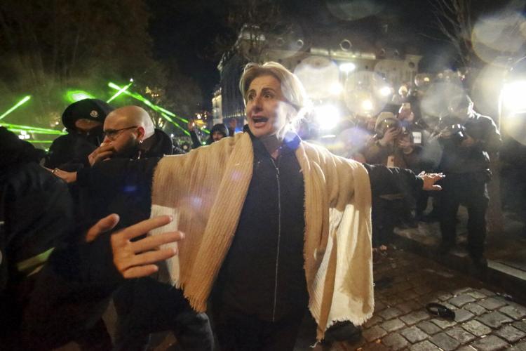 Georgia suspends talks on joining the European Union and accuses the bloc of blackmail