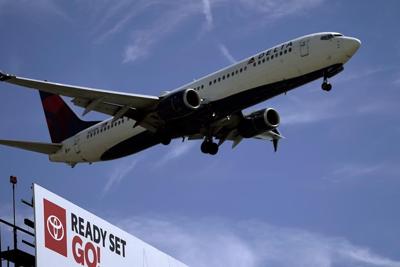 After several turbulent days, flight disruptions ease despite worries about 5G signals