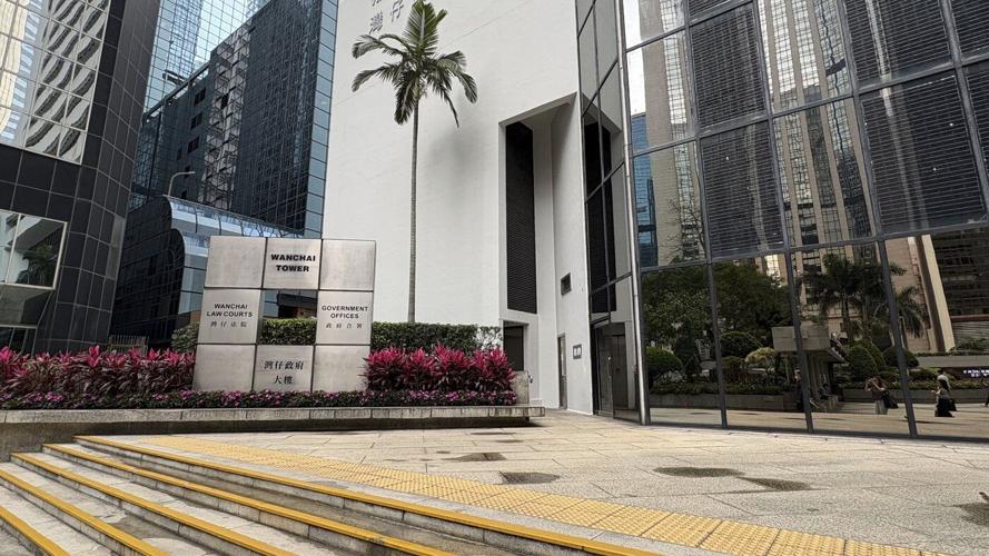 Social worker imprisoned nearly 4 years for mediation attempts at Hong Kong protests