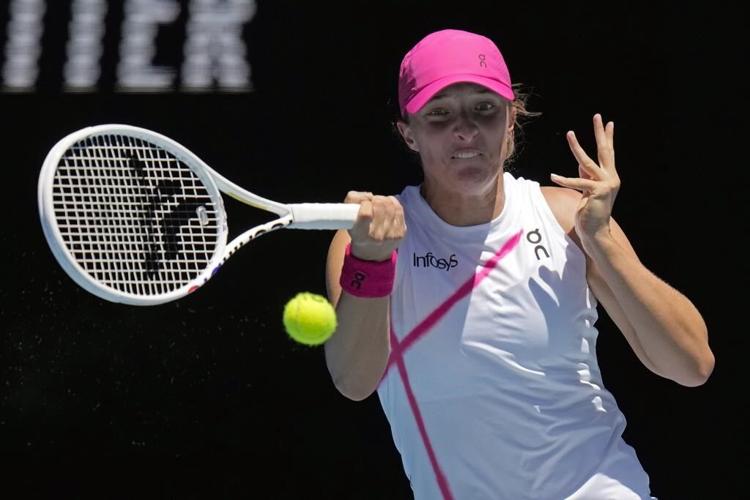 No. 1 Swiatek beats past champion Kenin, next faces 2022 finalist Collins at the Australian Open