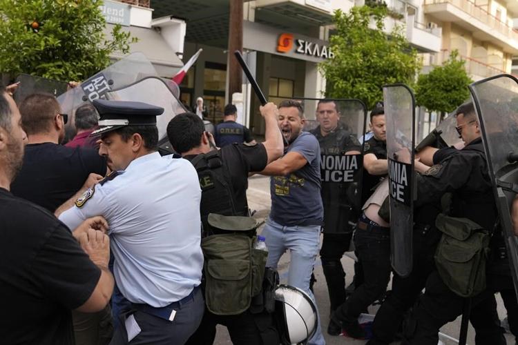 9 Egyptians go on trial in Greece over deadly shipwreck, as rights groups question process