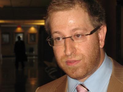 L'avocat des plaignantes demande au tribunal de geler des actifs de Robert Miller