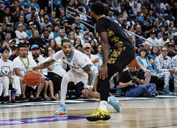 Sea Bears beat Honey Badgers 98-84 to claim first CEBL championship