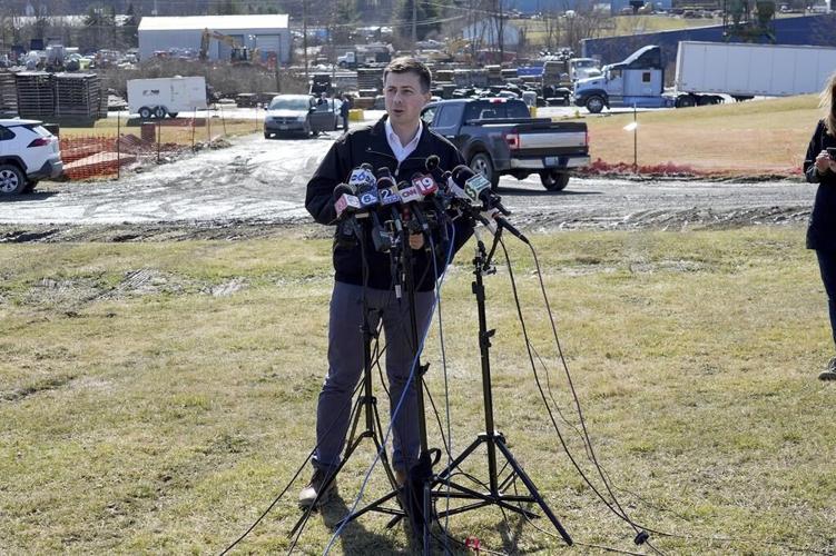 NTSB: No alert for train crew until just before derailment