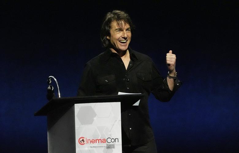 Tom Cruise opens CinemaCon speech with moment of silence for Val Kilmer