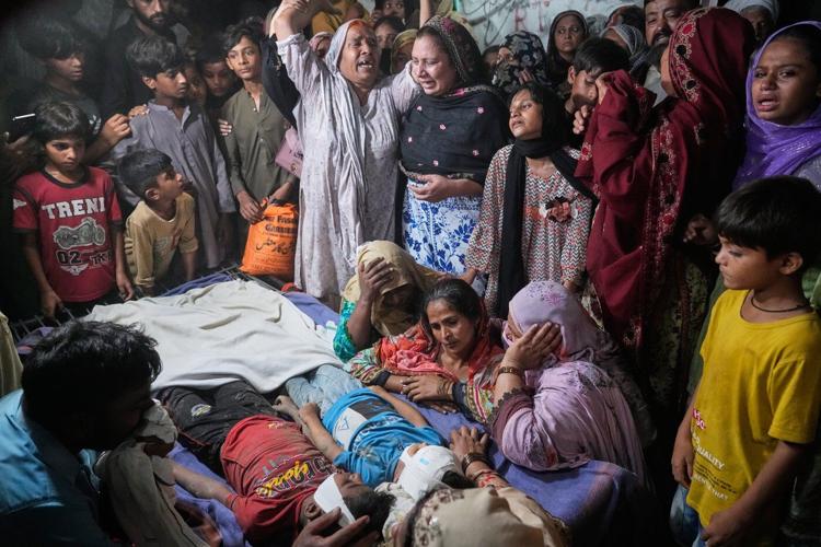 Roof of tutoring center collapses in eastern Pakistan, killing at least 14 children