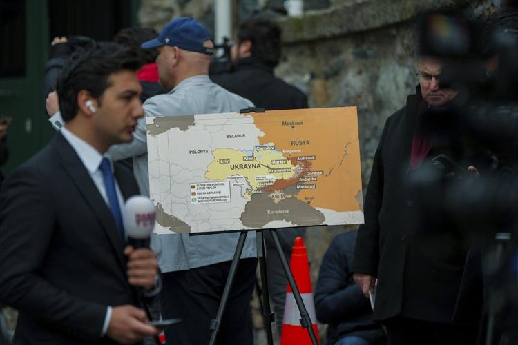 Russian and US diplomats meet in Istanbul for second round of talks