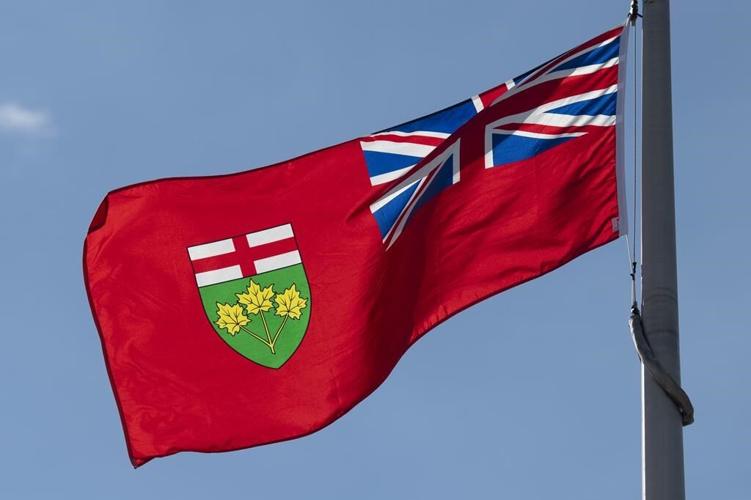 New Ontario rules aim to ban 'floating accommodations' from provincial waterways