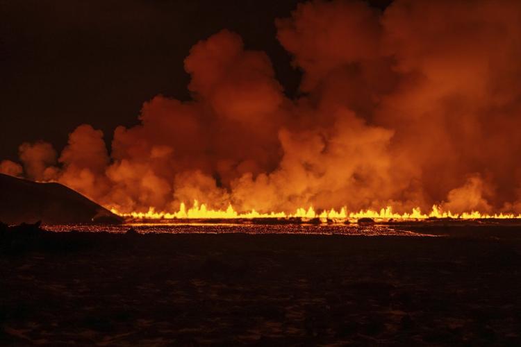 Volcano on Iceland's Reykjanes Peninsula erupts for the 7th time in a year
