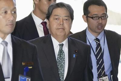 Japan's Kishida replaces 4 ministers linked to slush funds scandal to contain damage to party