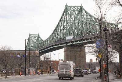 Fire forces closure of Montreal's Jacques Cartier bridge during morning rush hour