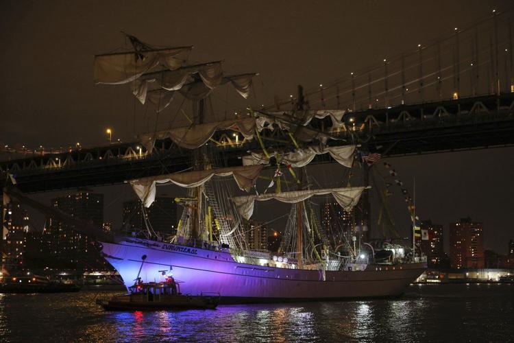 AP PHOTOS: Mexican tall ship strikes Brooklyn Bridge, snapping masts and killing 2 crew members