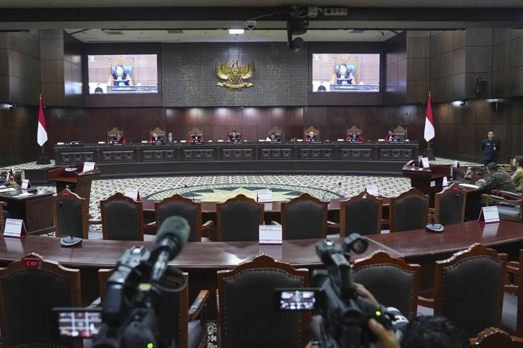 Indonesia top court rejects presidential age limit, clearing legal path for 72-year-old frontrunner
