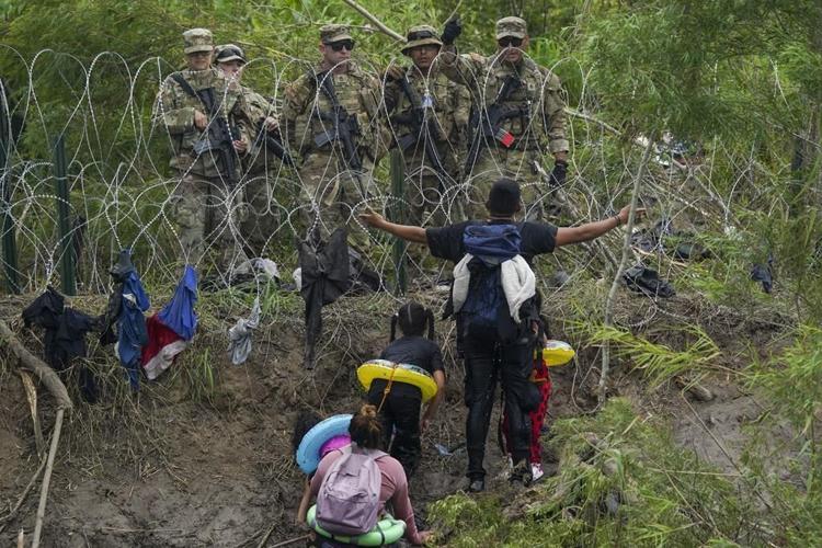 Jungle between Colombia and Panama becomes highway for migrants from around the world