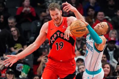 Toronto Raptors centre Jakob Poeltl undergoes finger surgery
