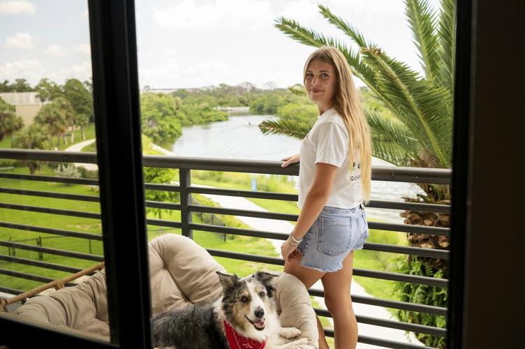 At some colleges, move-in day includes students' dogs and cats