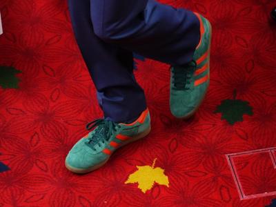 Trudeau's casual footwear at royal visit draws jabs for etiquette faux pas