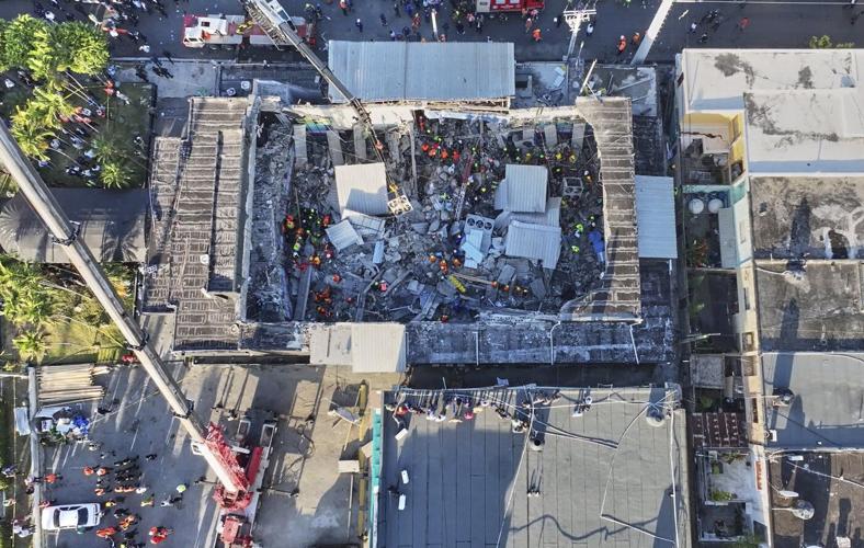 At least 27 dead and 160 injured in a roof collapse at a nightclub in the Dominican Republic