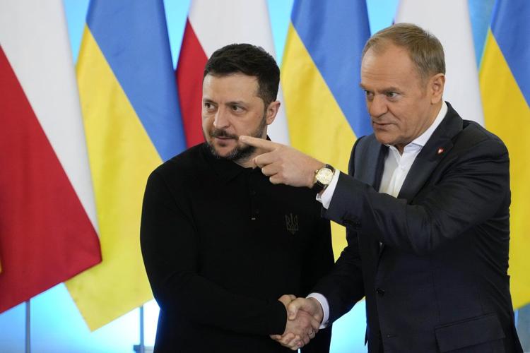 Zelenskyy visits Poland as sides reach deal on exhuming Polish victims of WWII-era massacres