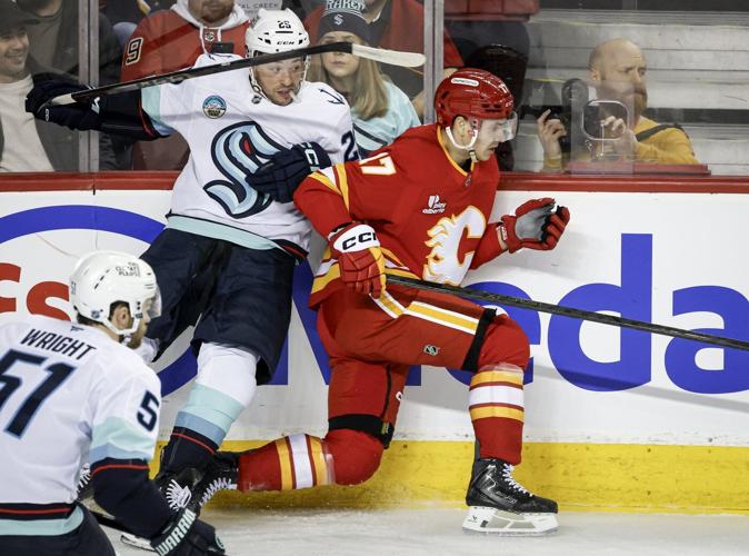 Andersson assists on three goals for Flames in 4-2 win over Kraken