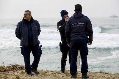 EU urges members to deport more migrants ineligible to stay