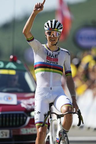 Pogačar powers to big Pyrenees win to reclaim Tour de France yellow jersey