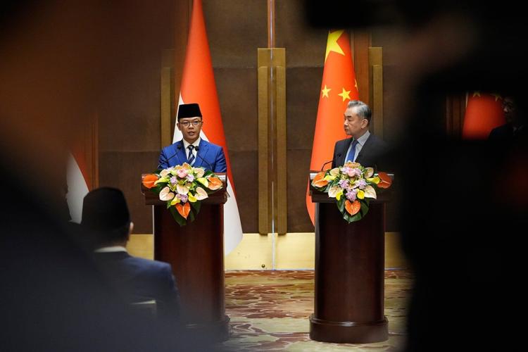 China and Indonesia agree to boost maritime security cooperation in South China Sea despite tensions