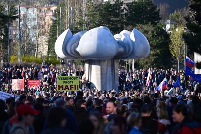 Slovak lawmakers loyal to populist premier Fico approve law critics say will harm civil groups