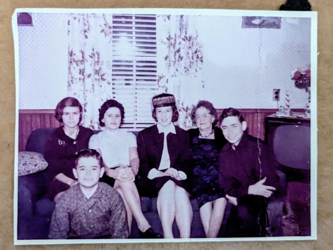 Americans are looking back centuries for find ��ɫtv ancestors — and citizenship