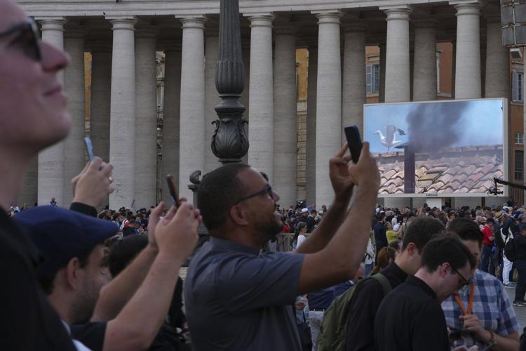 PHOTO COLLECTION: AP Top Photos of the Day, Thursday, May 8, 2025