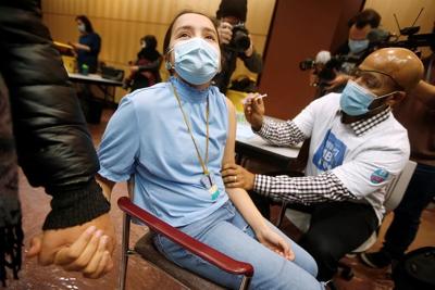 Doctors urge parents to ensure kids vaccines up to date as they head back to school