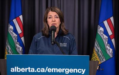 Firefighters question Alberta cuts to aerial attack teams as province battles blazes