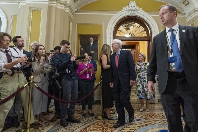 McConnell tries to reassure colleagues about his health, vows to serve out term as Senate GOP leader
