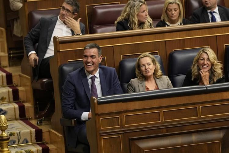 Spain’s Socialist leader gets a shot at becoming prime minister despite his election defeat