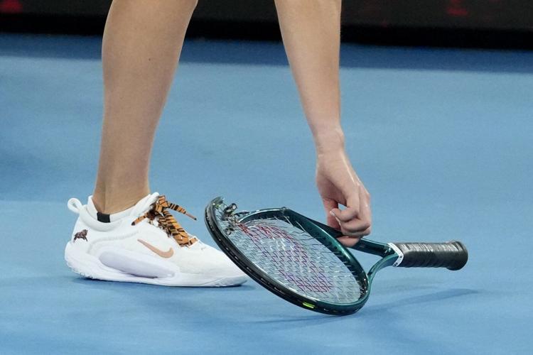 Australian Open: Aryna Sabalenka throws her racket after losing to Madison Keys in the final
