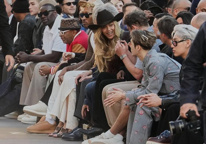 ǲԳé and Jay-Z become the main event as Paris crowns celebrity the world’s hottest trend