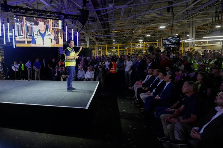 Ford hits the pedal on EV production with $2 billion overhaul of Kentucky plant