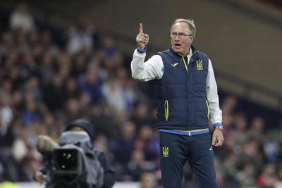 Ukraine coach wants Euro success to help fight Putin