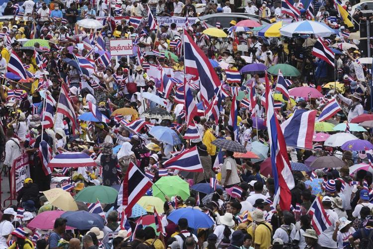 Protesters gather in Bangkok to demand Thai prime minister's resignation over leaked Cambodia call