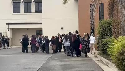 Suspect is detained after an explosion at a California courthouse injures 5 people