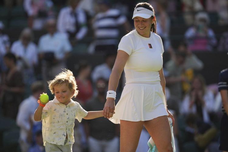 Sabalenka gets past Siegemund and faces Anisimova in the Wimbledon semifinals. Fritz vs. Alcaraz