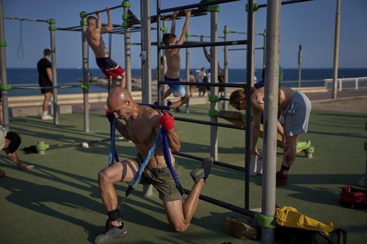 Which strength training method is best for you? Experts break down the options