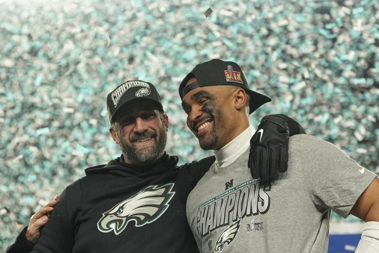 Hurts, Barkley each rush for 3 TDs to help Eagles reach Super Bowl with 55-23 win over Commanders